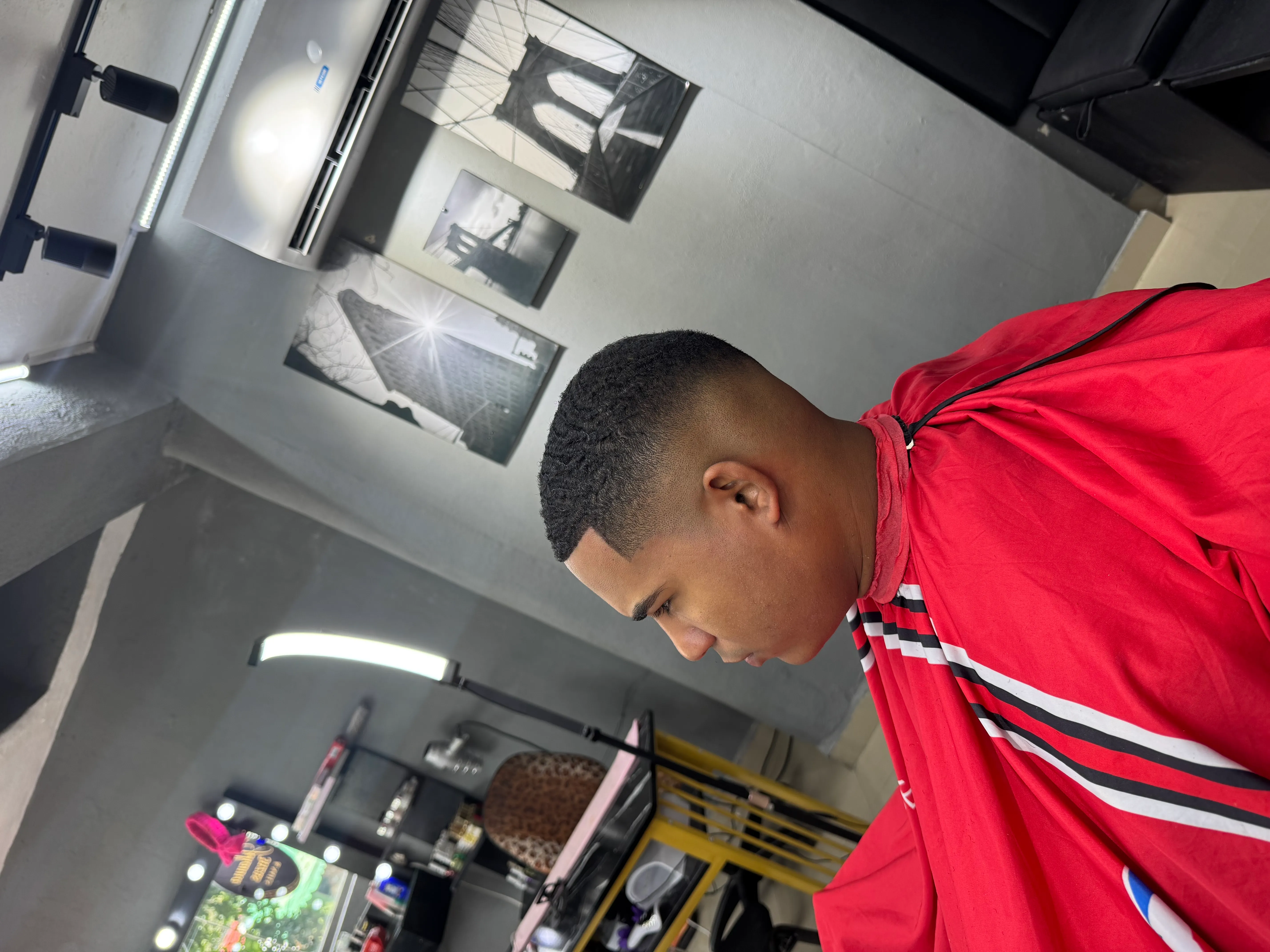 lavado de cabeza, Corte, tinte,toalla caliente, mascarilla facial + vapor💨 : frío y caliente!