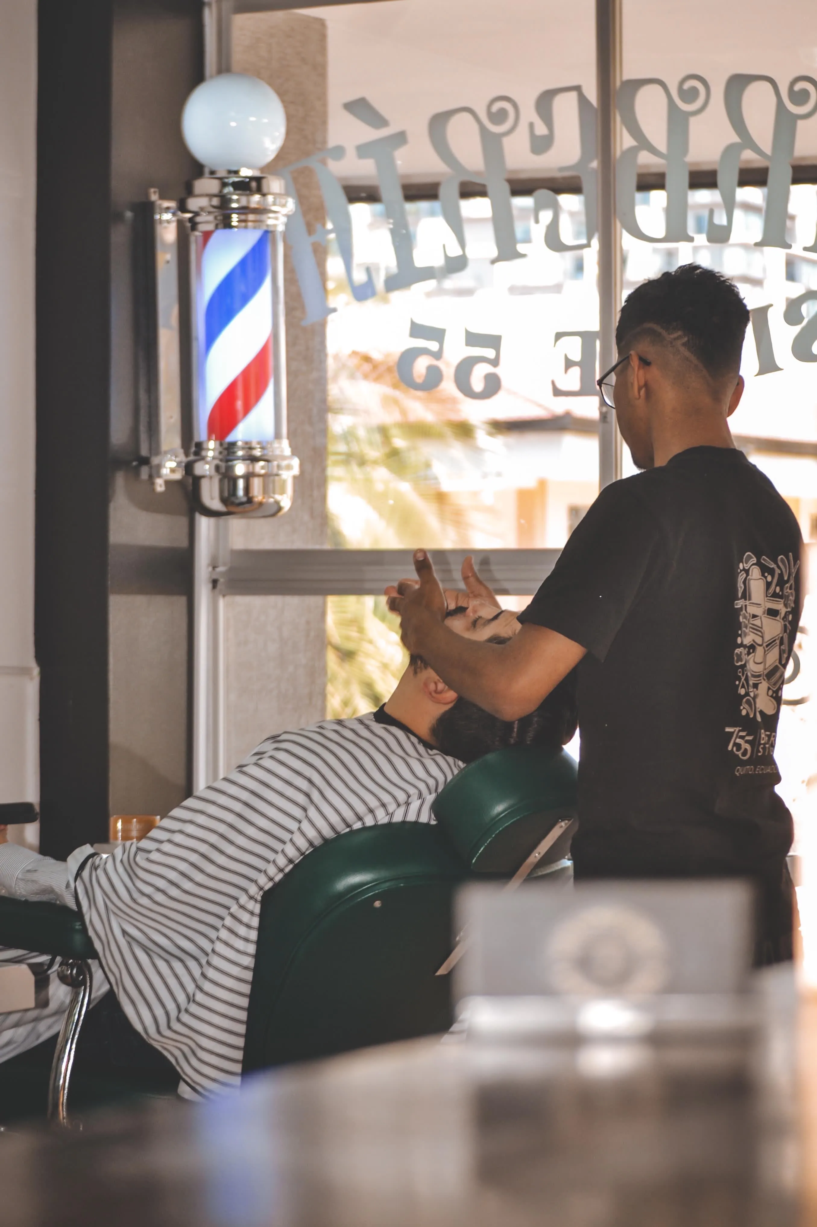 Corte de cabello + Diseño de Barba - Imagen 1