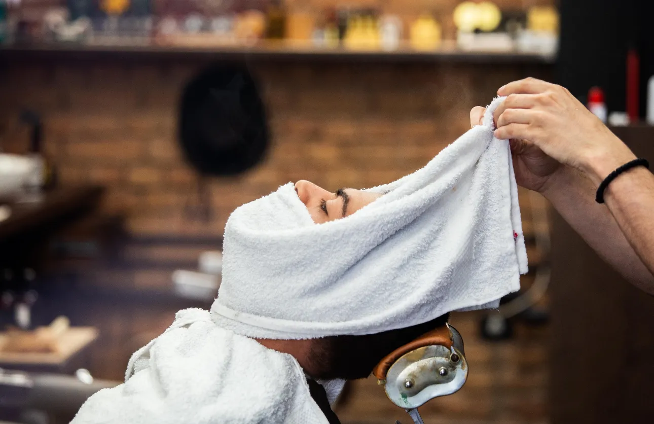 BARBA VIP – Ritual de Toallas Calientes