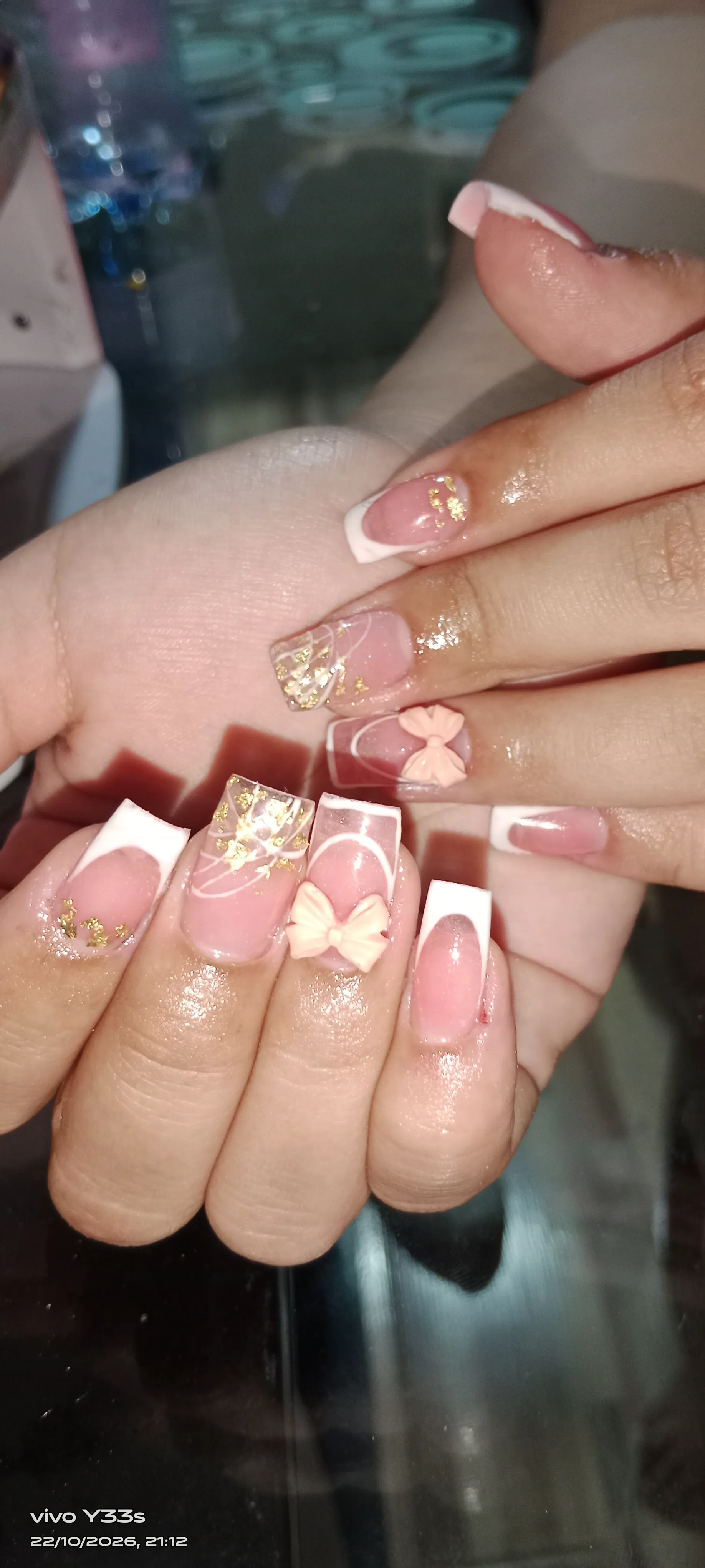 todo en arreglo de uñas pres on acrilicas semi ETC