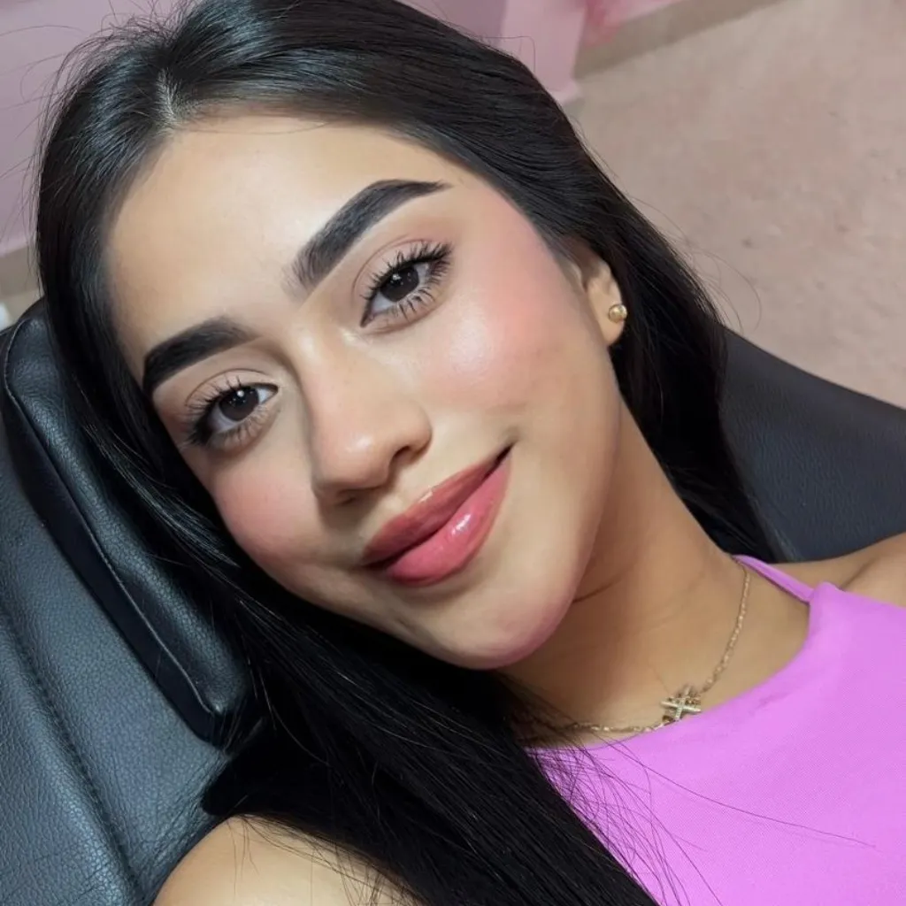 PIGMENTACION DE CEJAS