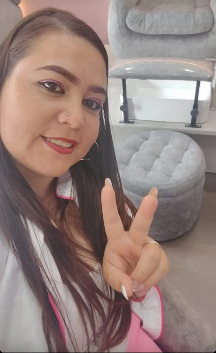 arte En Tus Uñas ROCHI