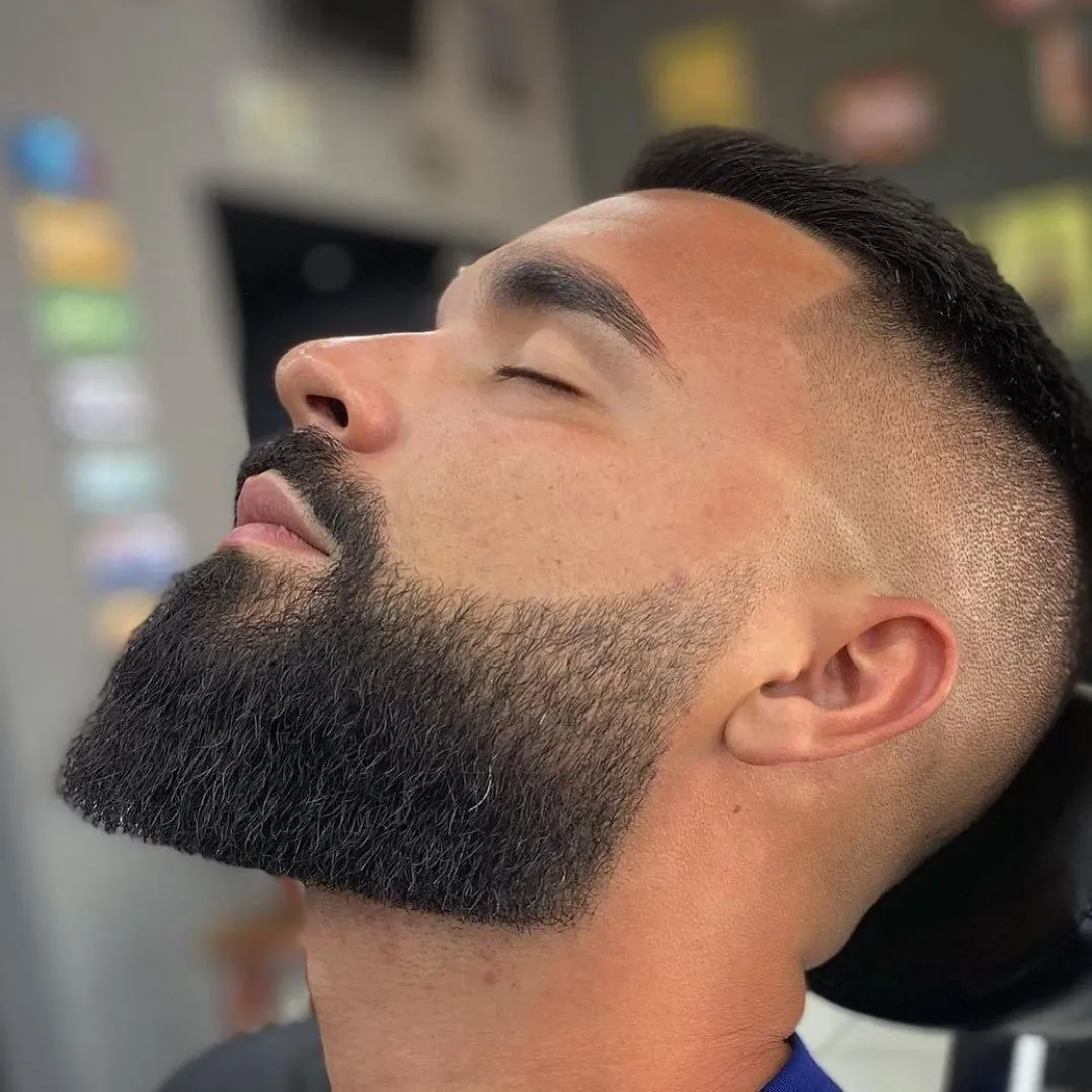 Corte de barba y Exfoliación