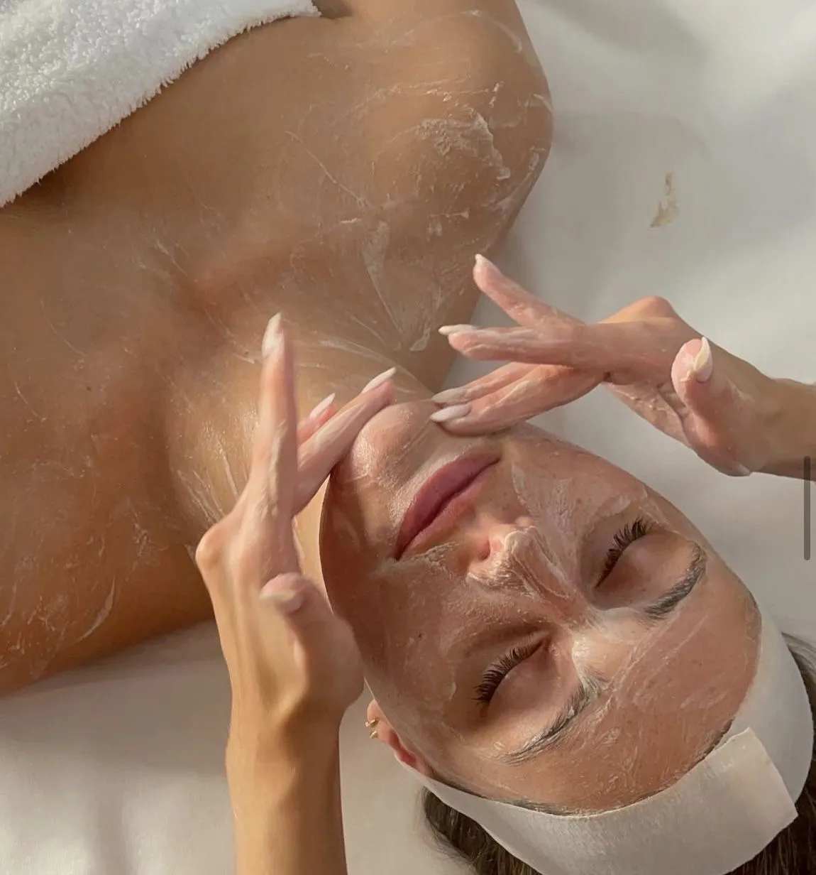 Limpieza facial profunda de mantenimiento (leer bien info)