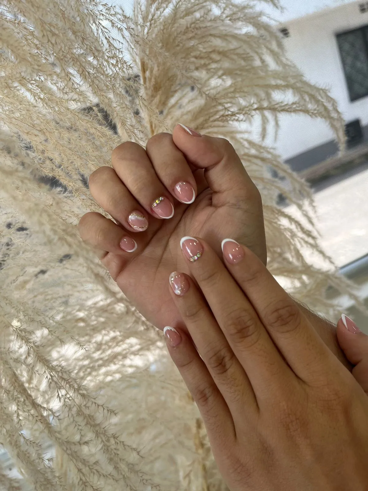 Manicure semipermanente dama - Imagen 3