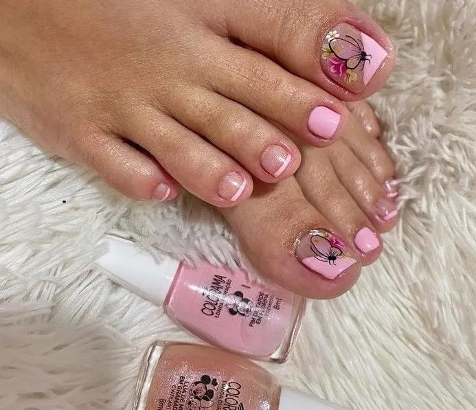 Pedicure semipermanente dama - Imagen 3