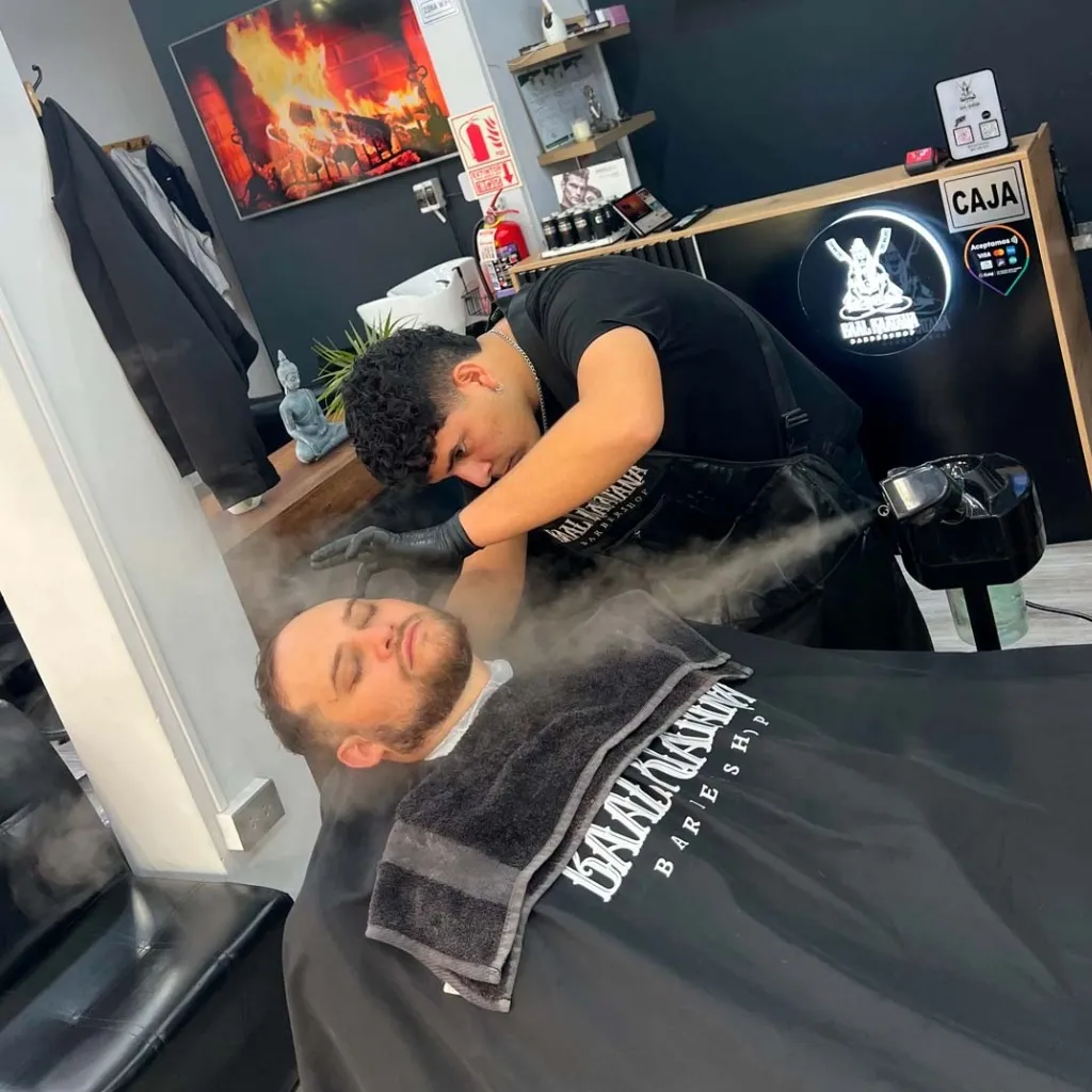 Corte de Cabello y Ritual de Barba - 2