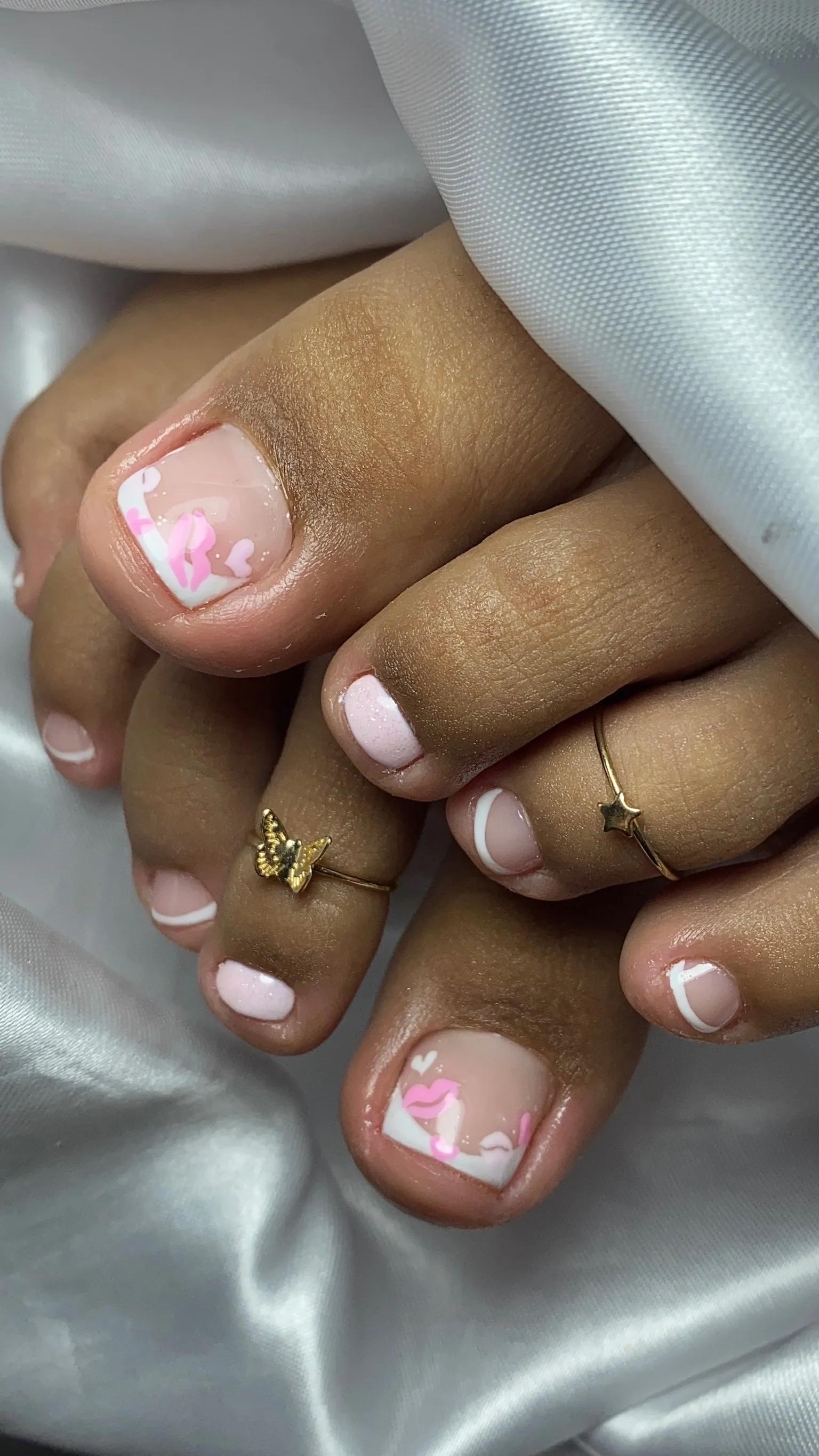 PEDICURE SEMIPERMANENTE