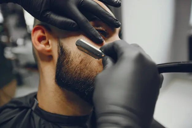 CORTE DE CABELLO Y DELINEADO DE BARBA SENCILLO - Imagen 1