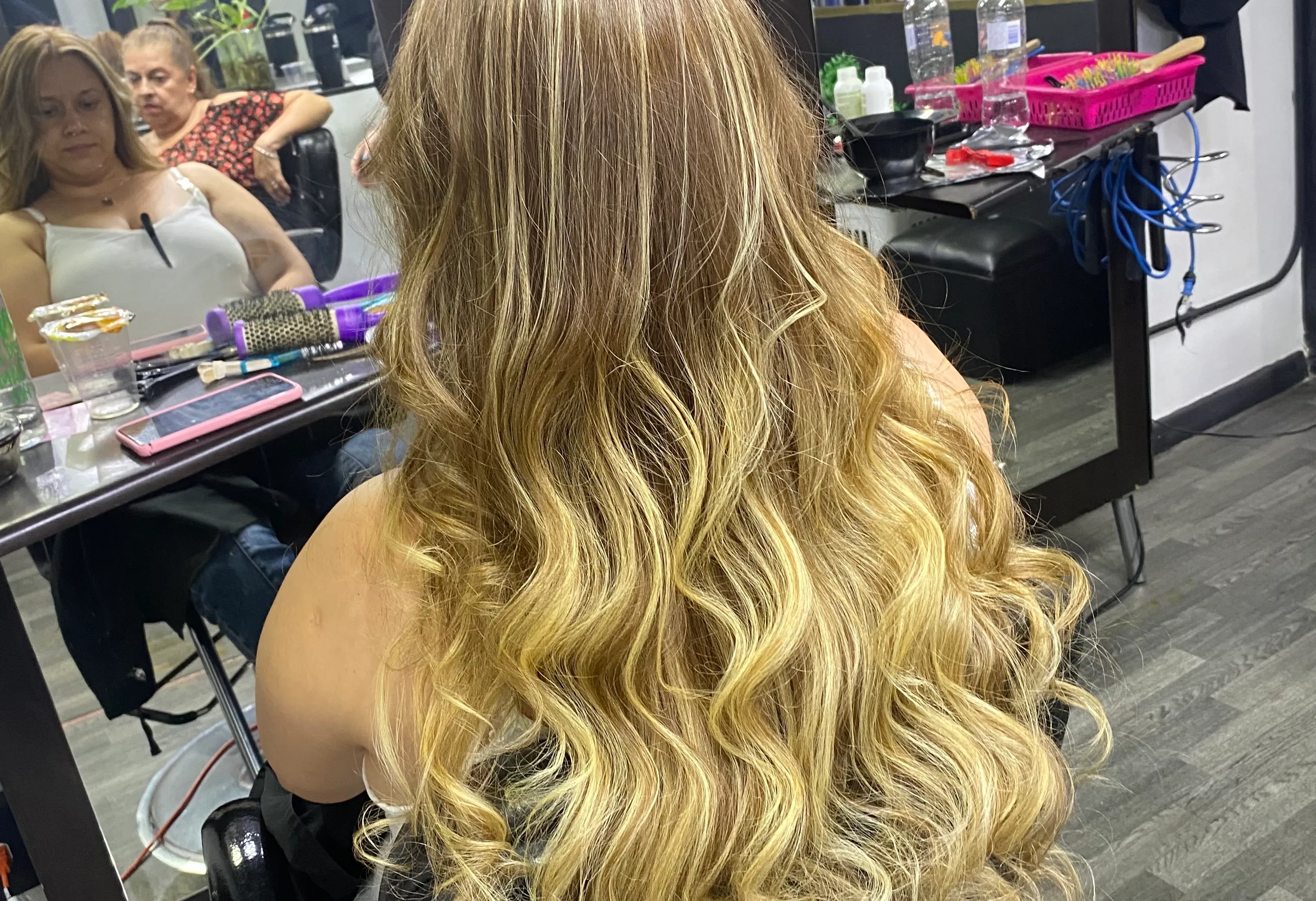 servicio de peluquería (cotizaciones 321 7608311  )