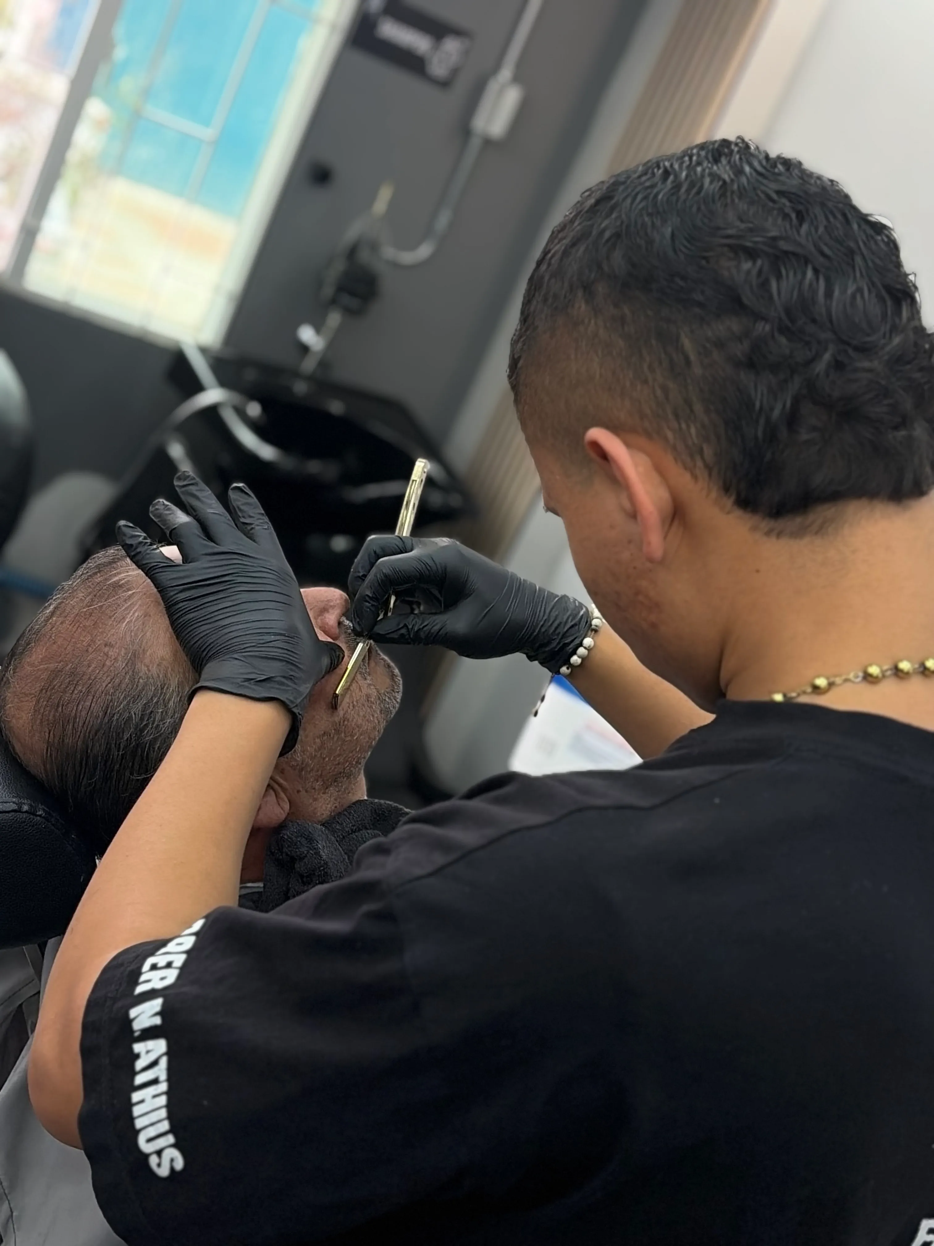 Corte + Barba + Mascarilla