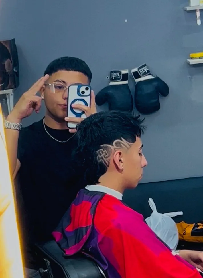 barber M&M