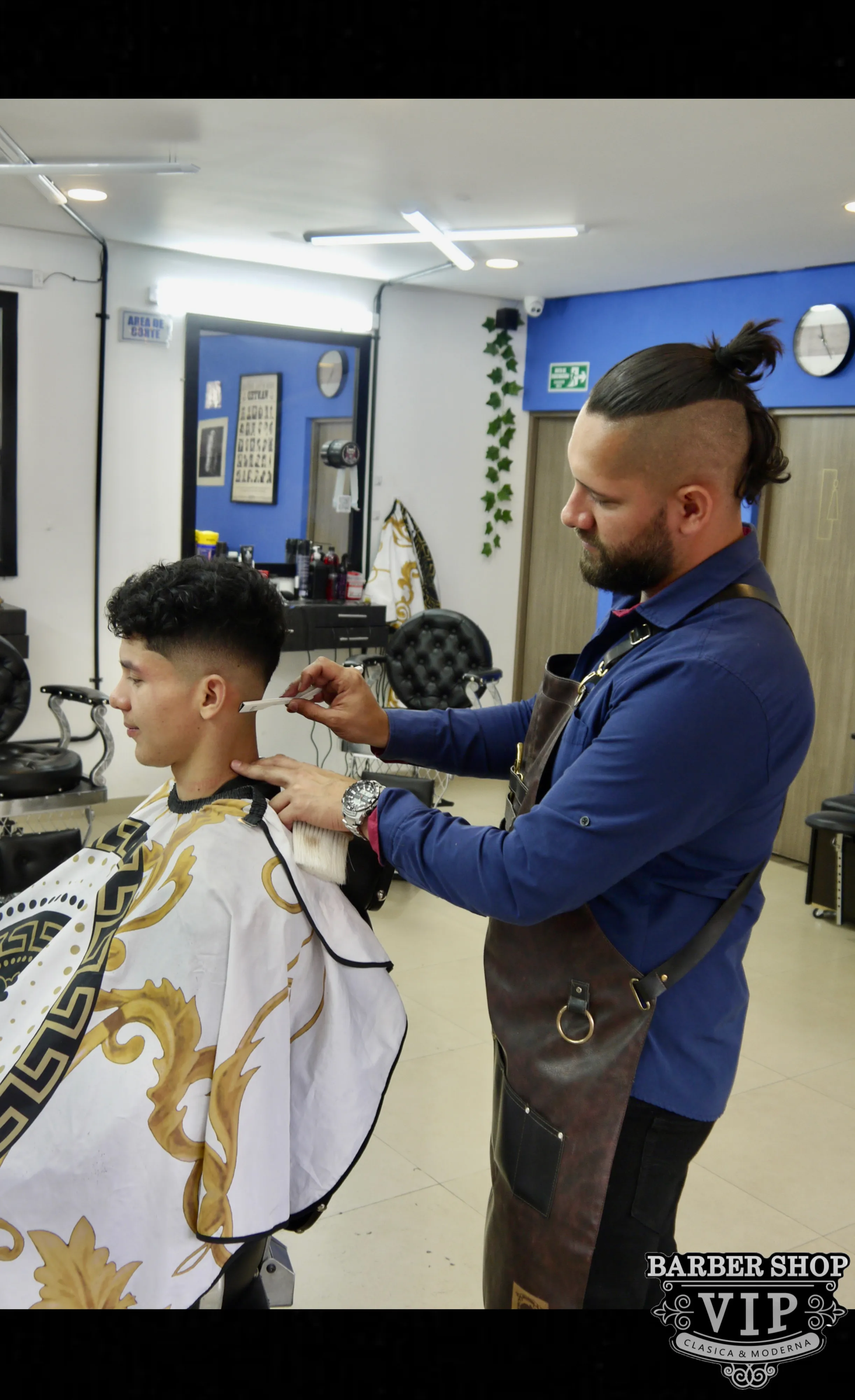 CORTE + BARBA CON FRANKLIN - Imagen 1