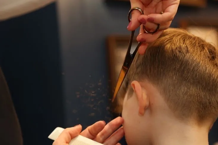 Corte de Cabello para niño (hasta 12 años)