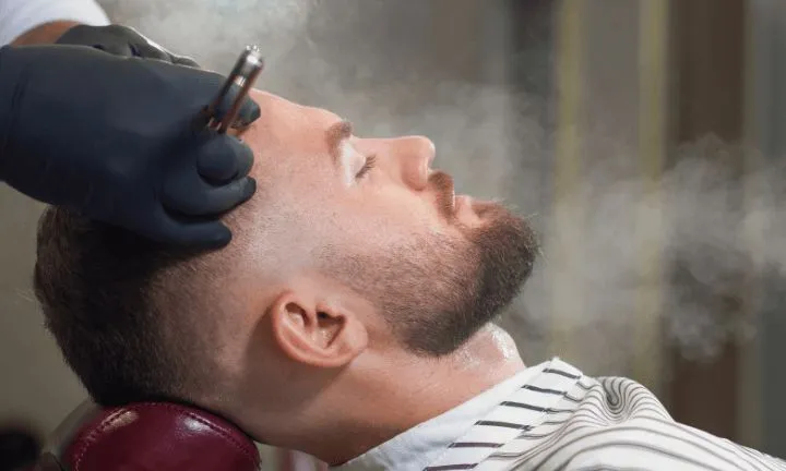 TOQUE DEL REY.                                    (Premium).      - Imagen 1