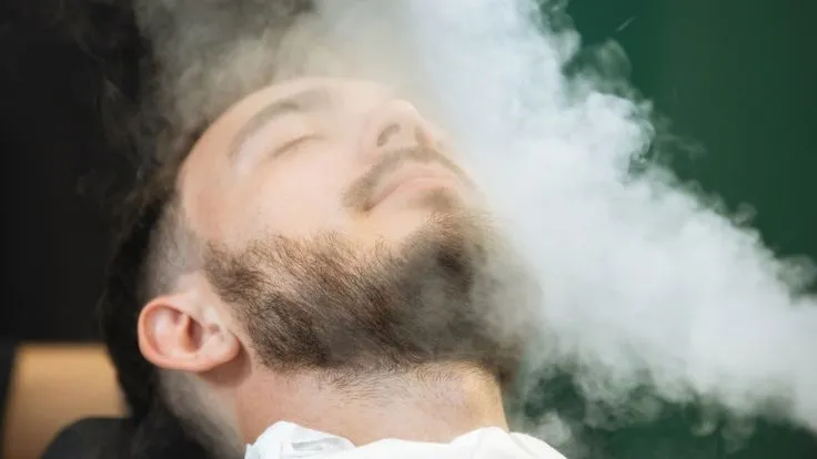 TOQUE DEL REY.                                    (Premium).      - Imagen 2