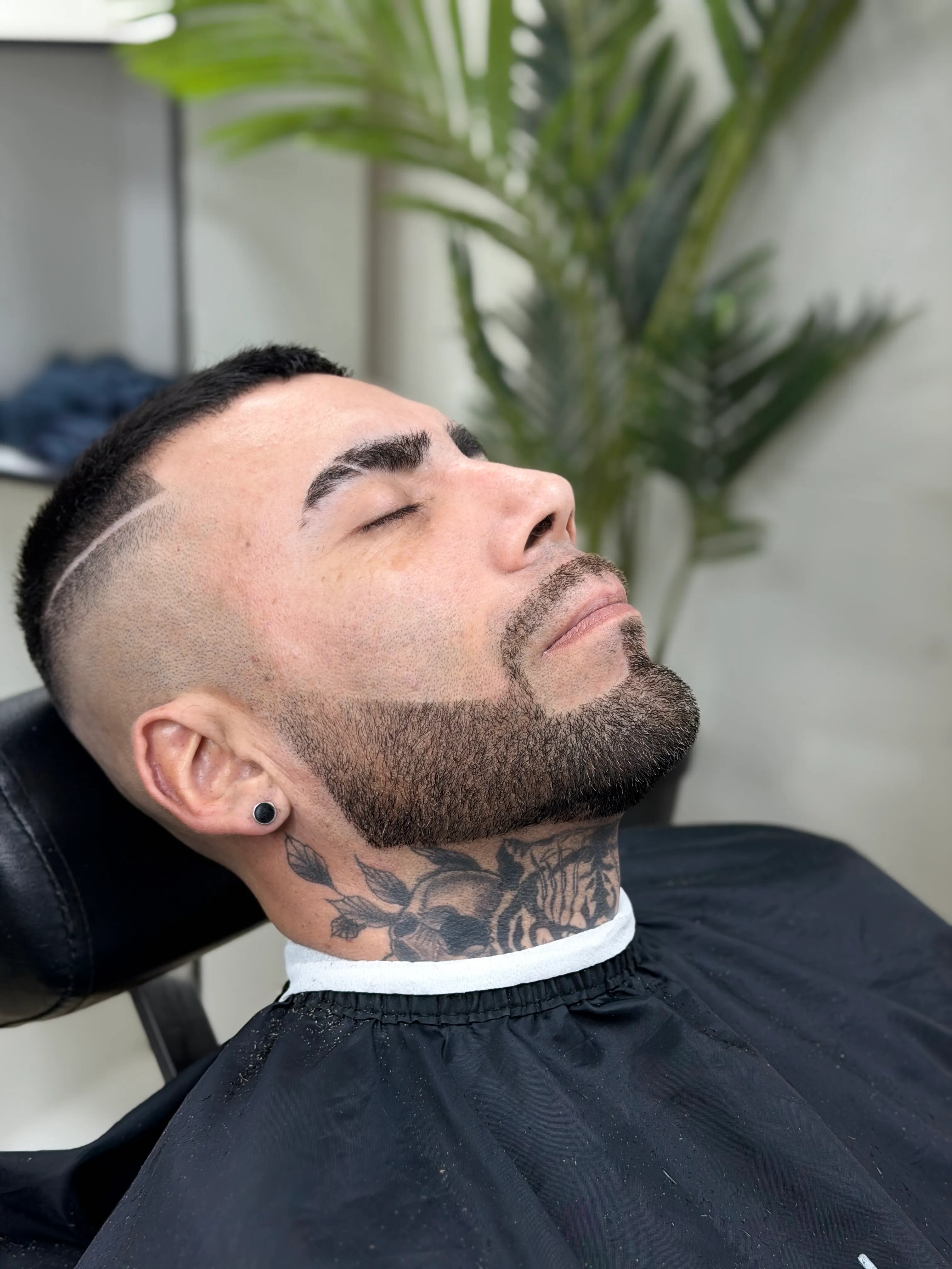 corte de cabello con barba