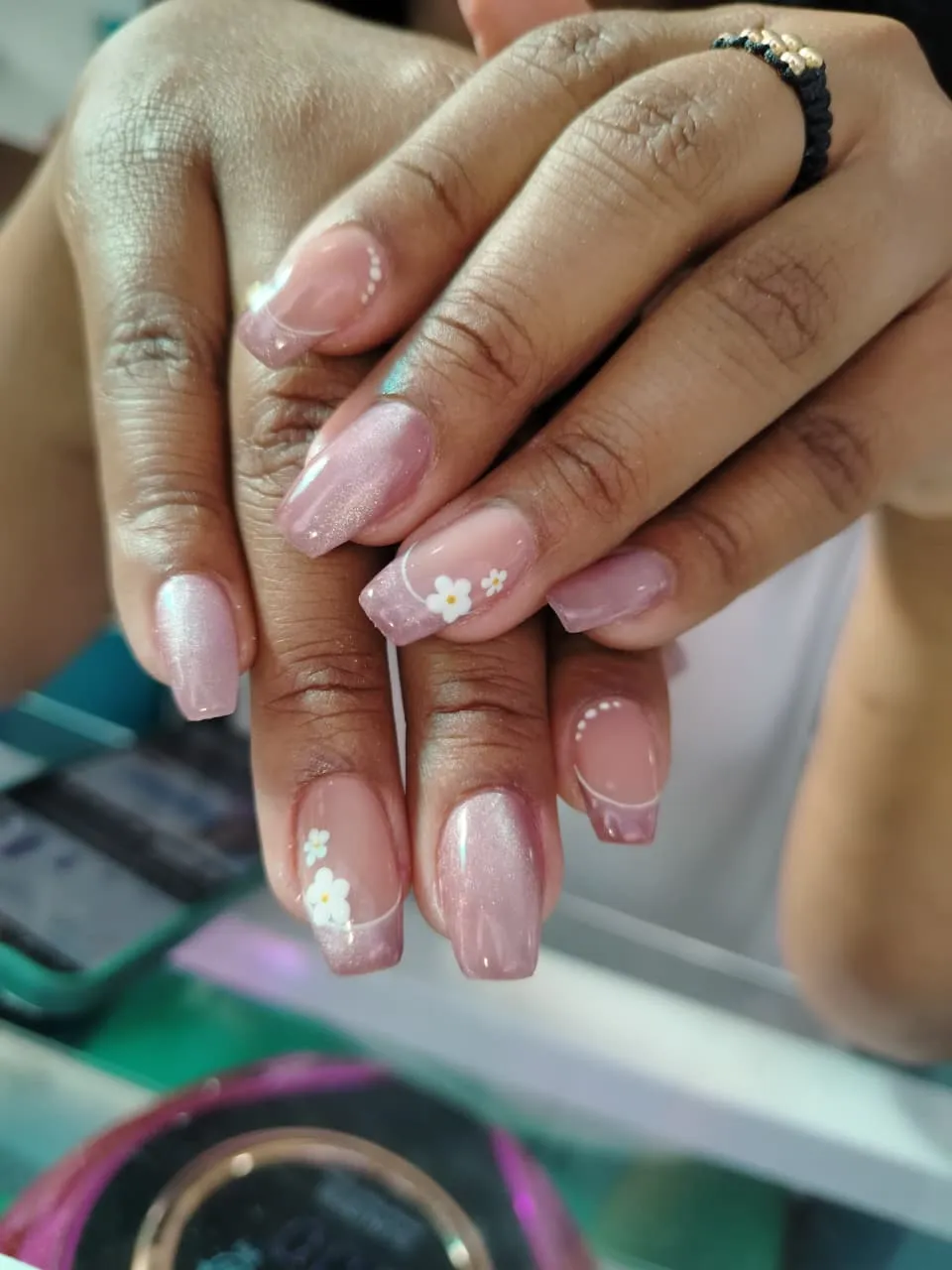 Manicure Semi + Efecto ojo de gato o aur - 1