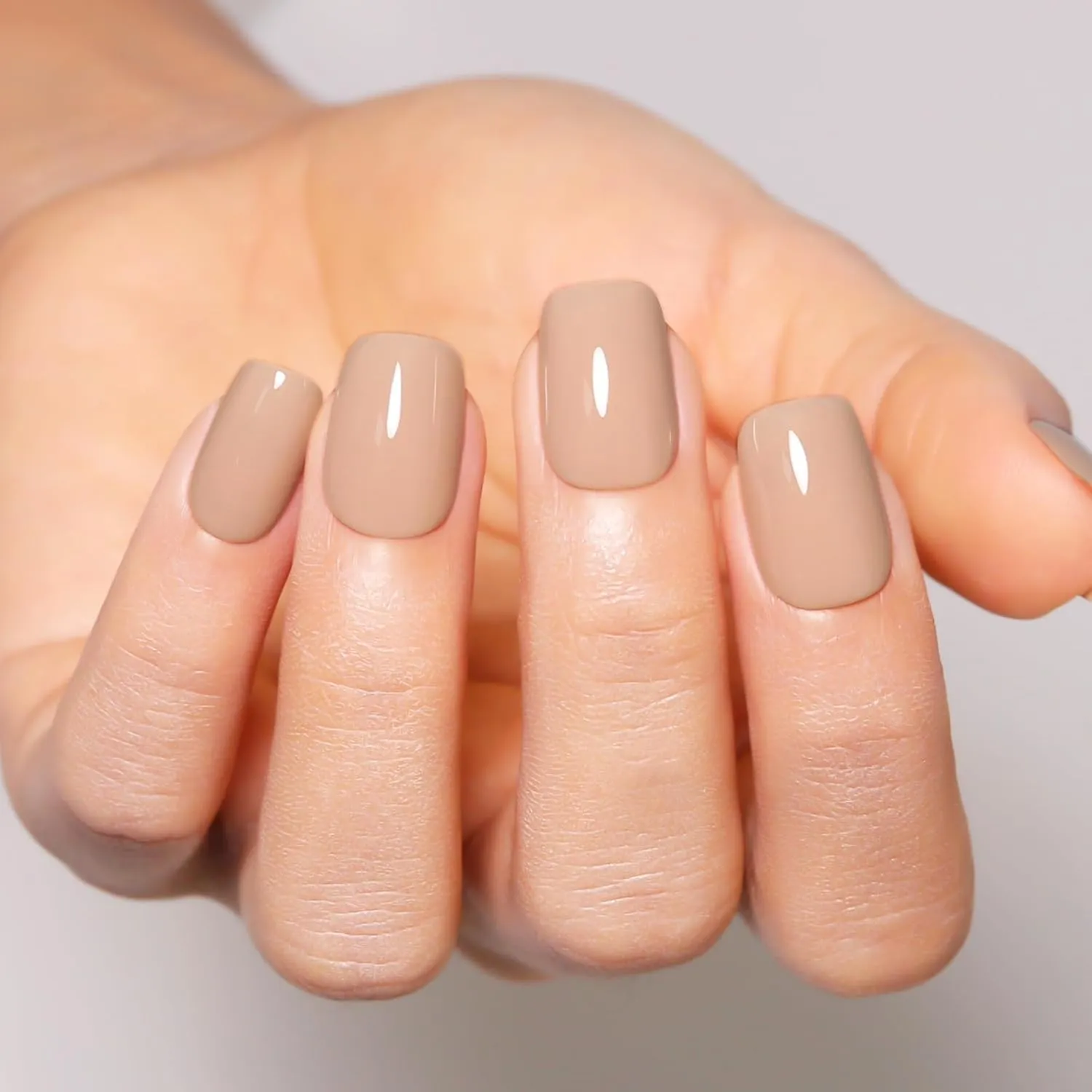 Manicura semipermanente  - Imagen 1