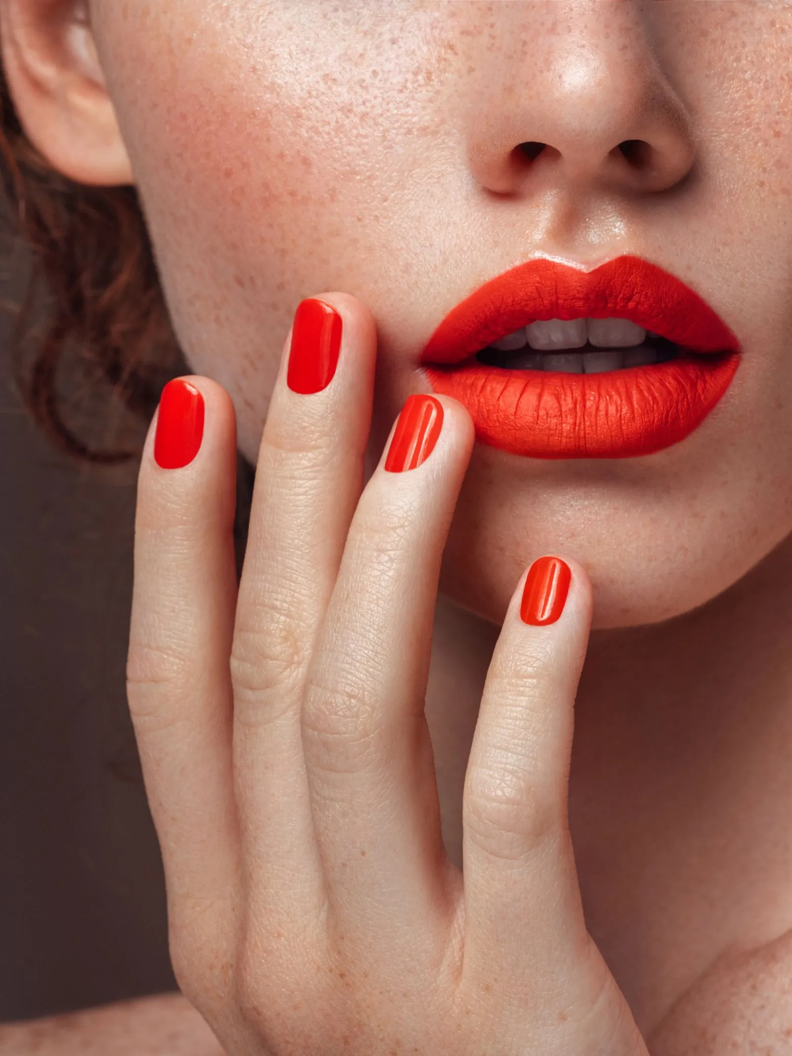 Manicura Tradicional - Imagen 1