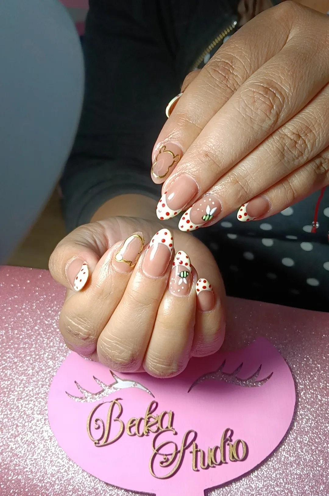 Mantenimiento uñas en gel