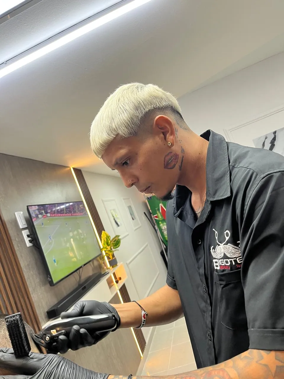 ANDERSON DONADO CAMAÑO