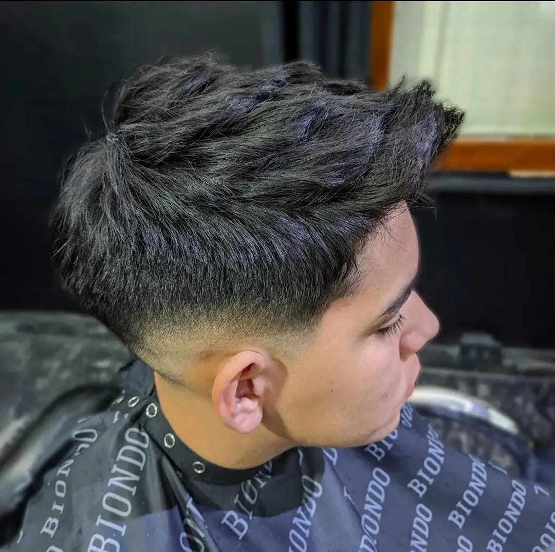 Corte Gratuito – Academia