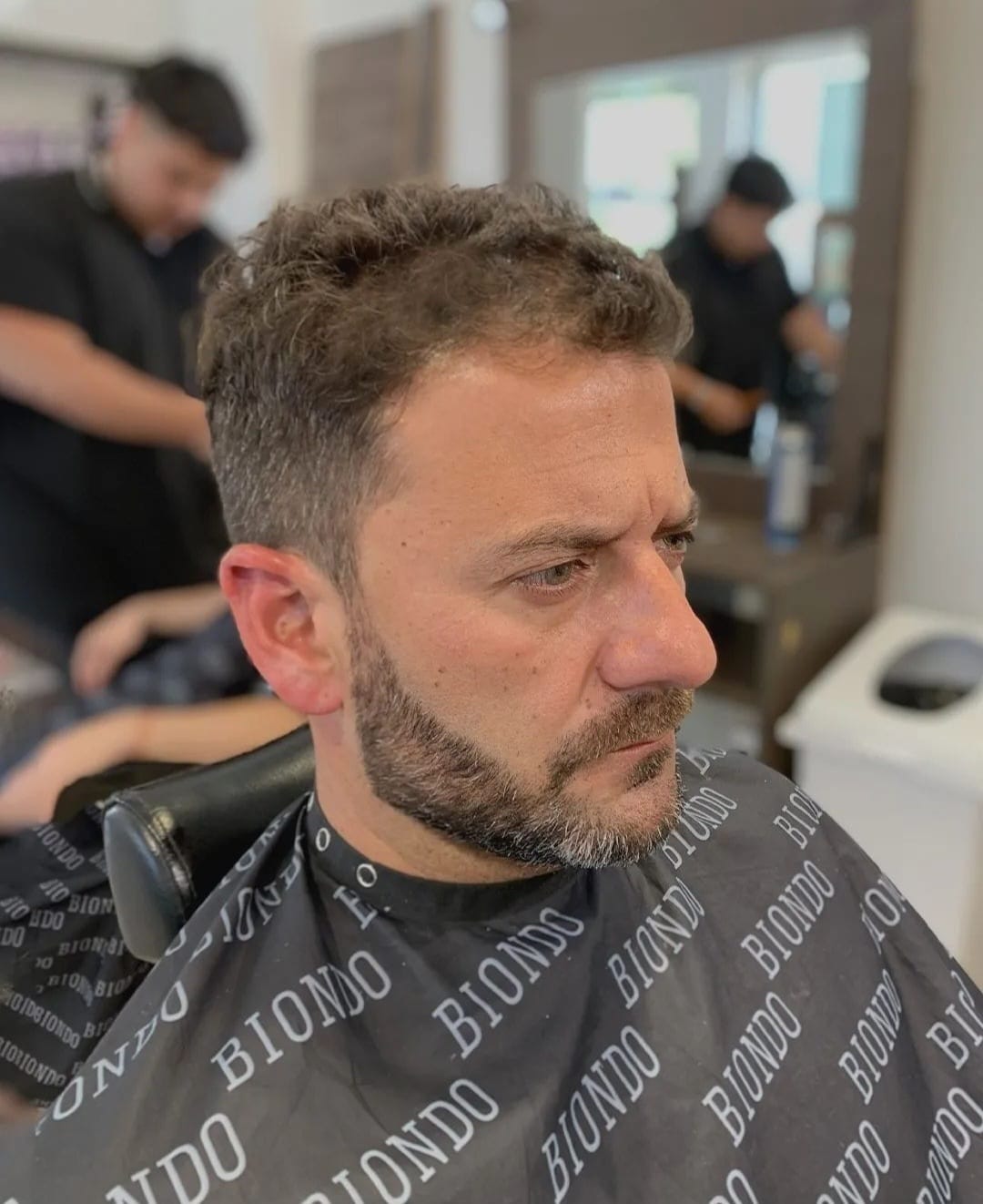 CORTE Y BARBA - Imagen 1