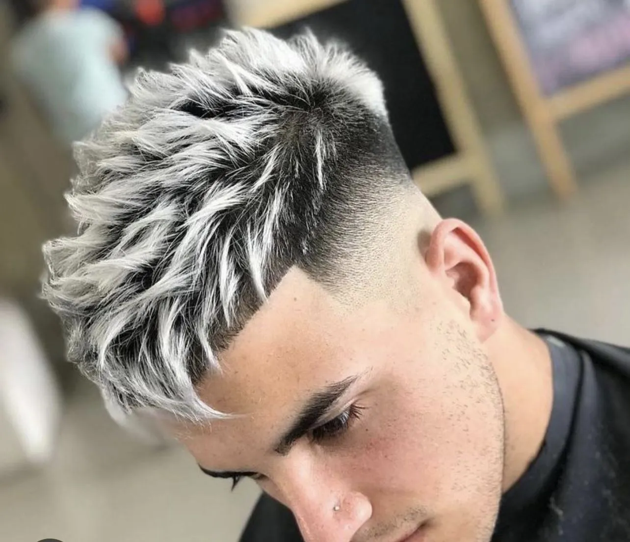 VISOS Y CORTE DE CABELLO  - Imagen 1