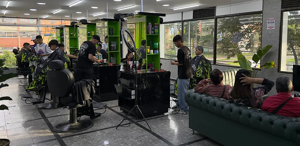 BLADES VISIÓN - KENNEDY CENTRAL 