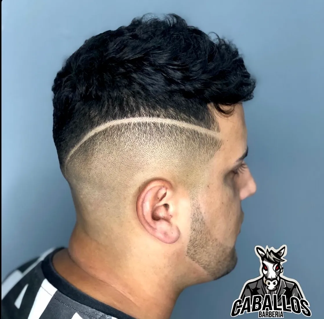 💈Corte + Cejas (Varia el precio según el barbero)  💈