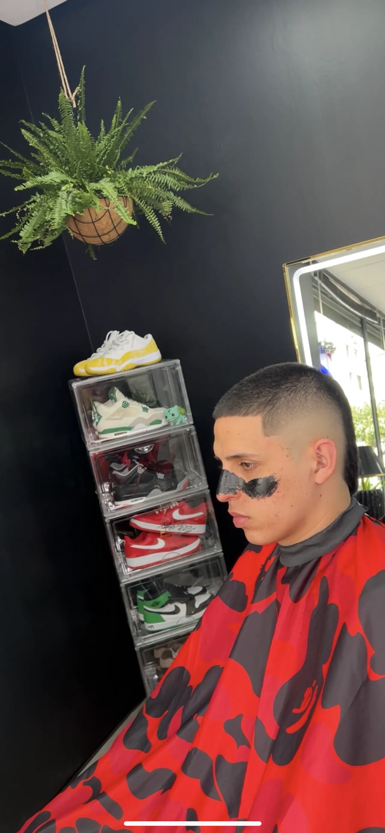 Corte + mascarilla facial  - Imagen 1