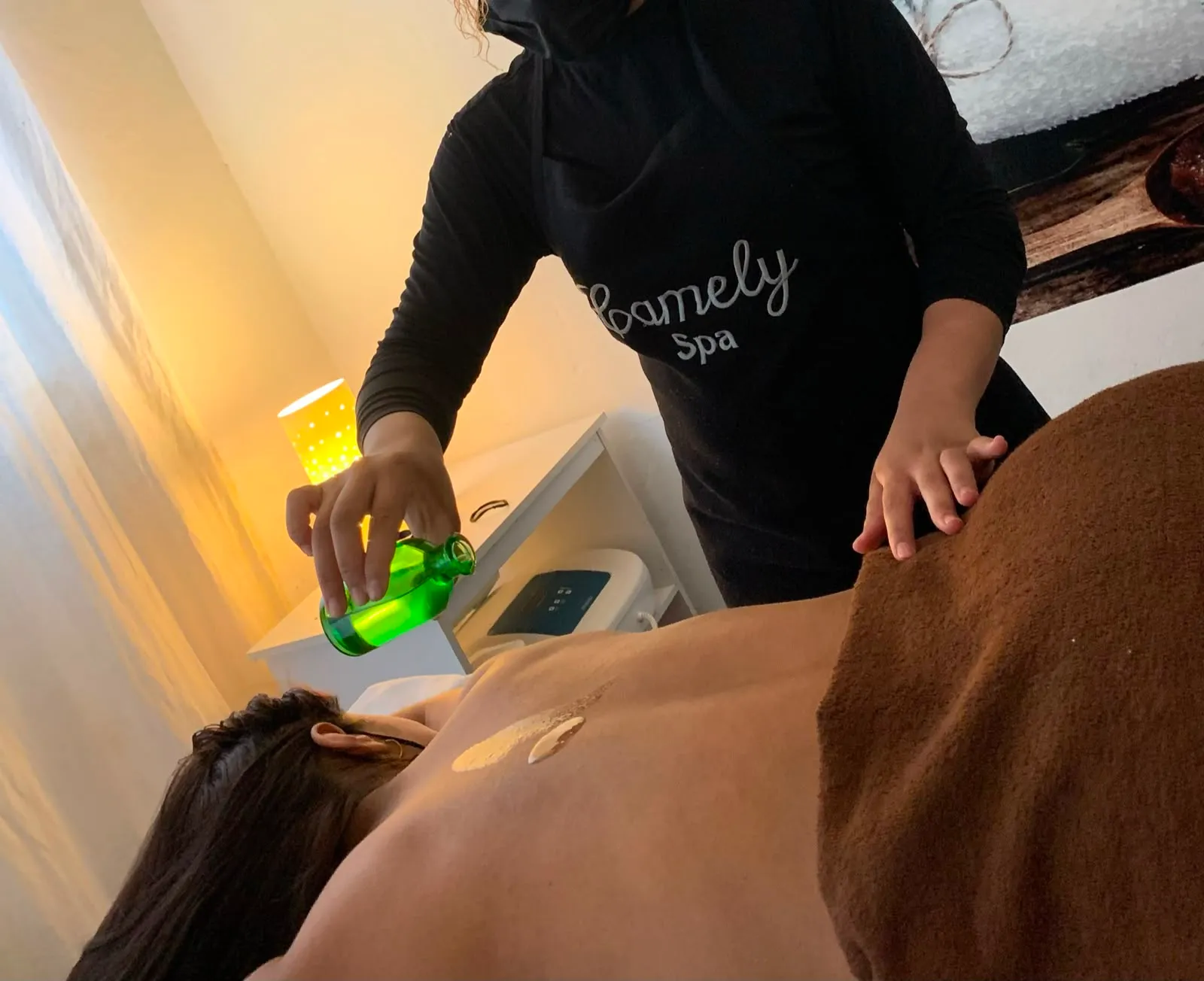 MASAJE RELAJANTE CUERPO COMPLETO