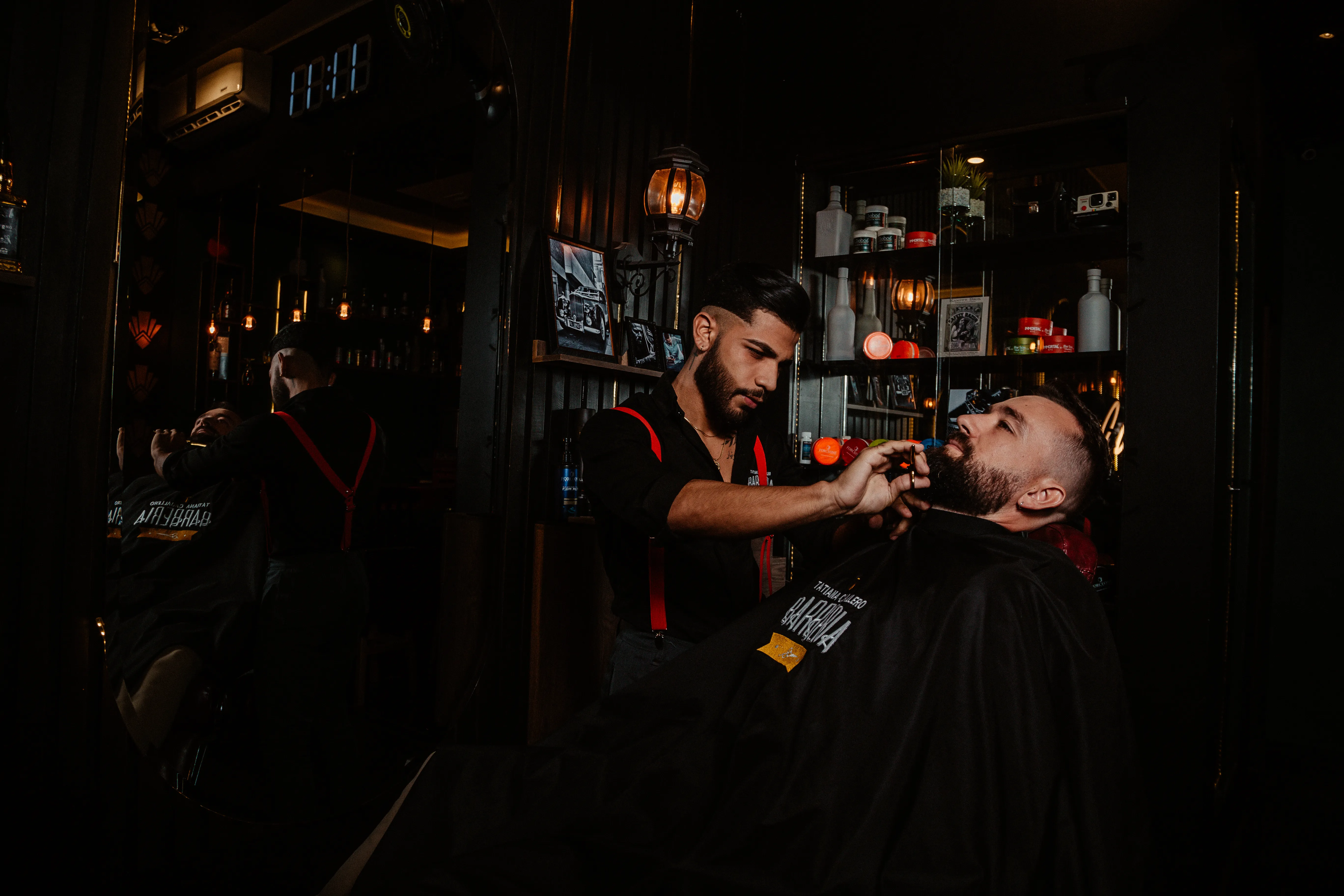 CORTE Y BARBA LUXURY - Imagen 1