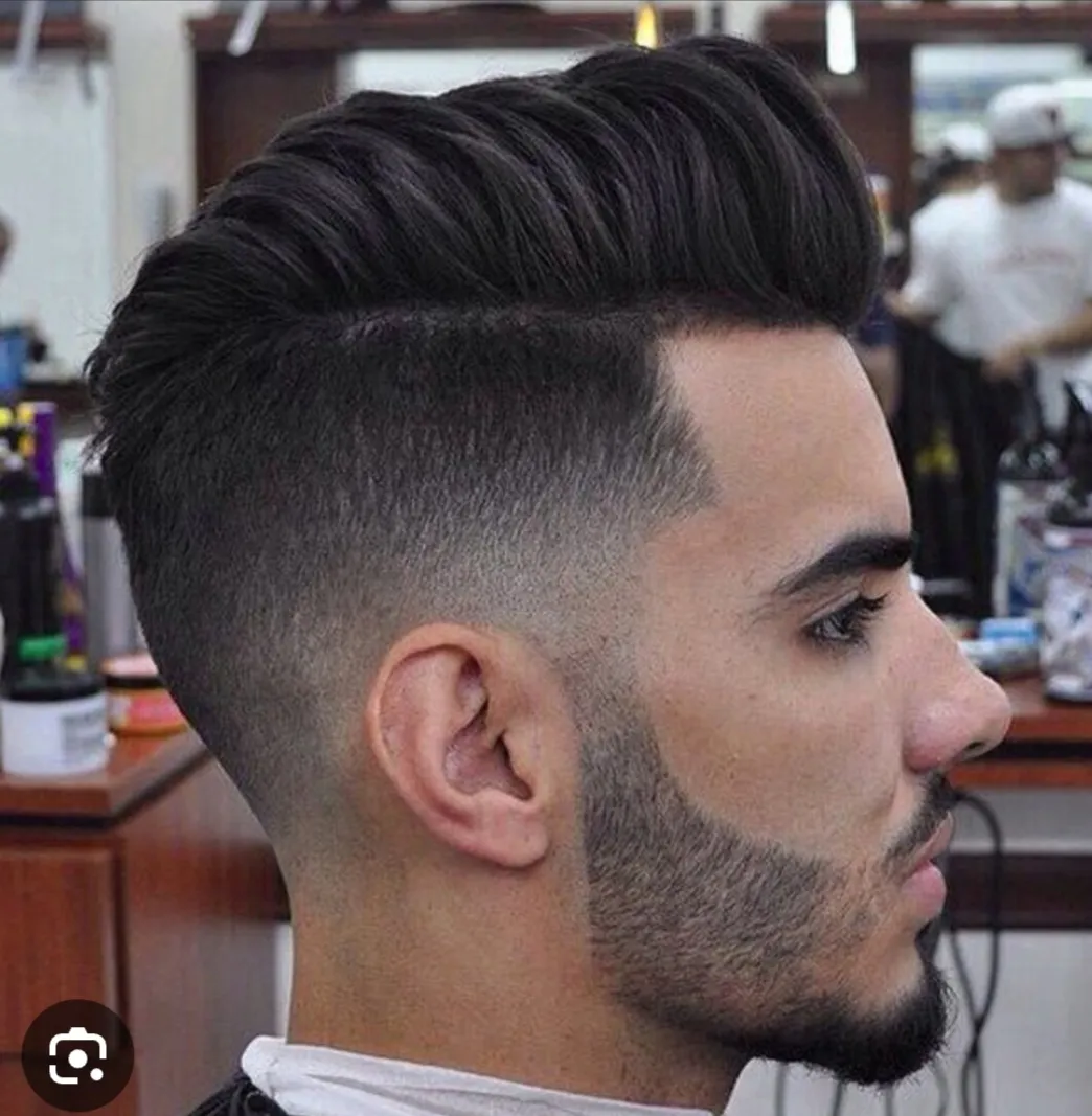 servicio VIP corte. barba, cejas limpieza facial con vaporizador exfoliacion facial y mascarilla para sacar puntos negros.