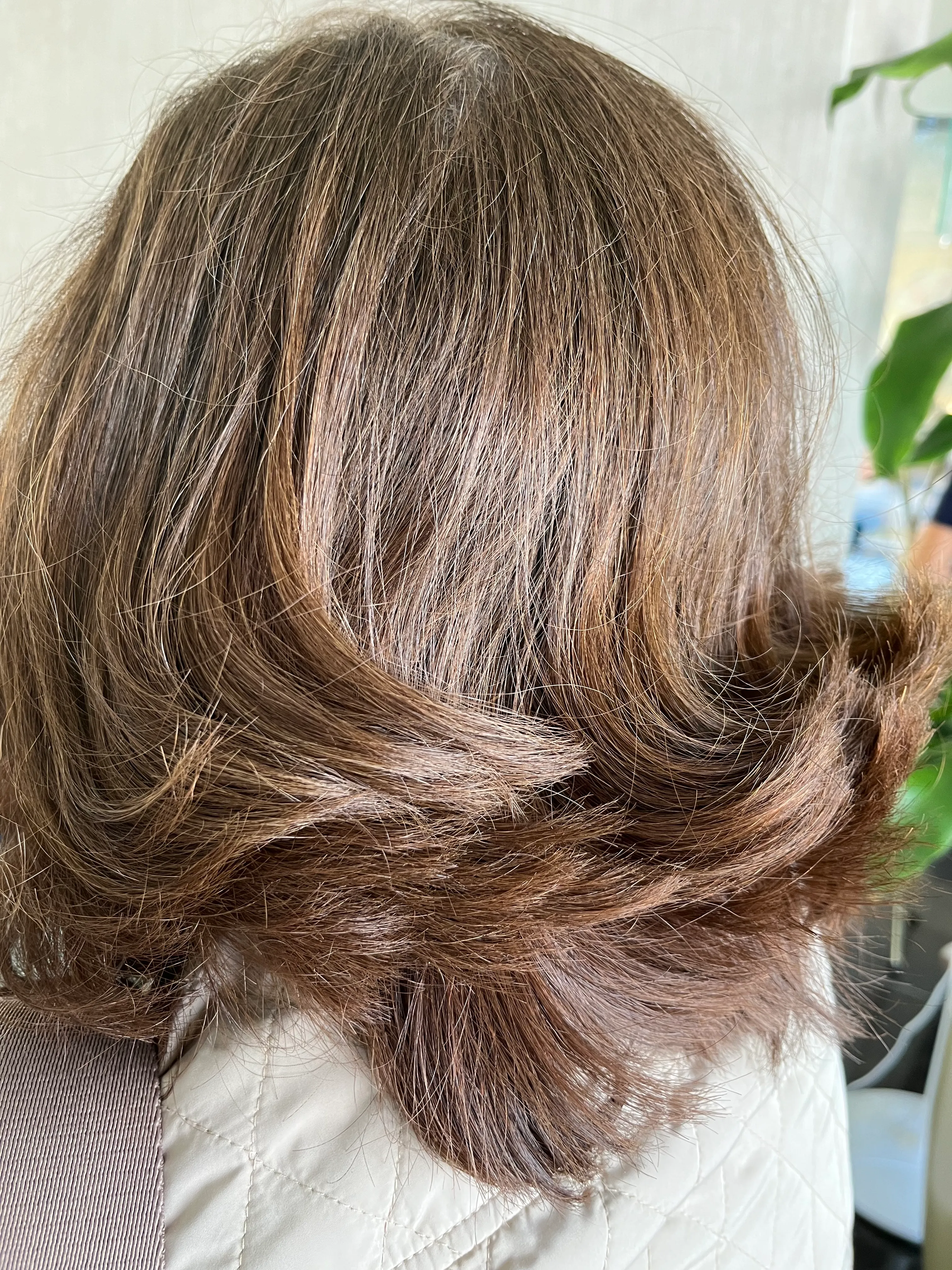 Efecto de color cabello mediano