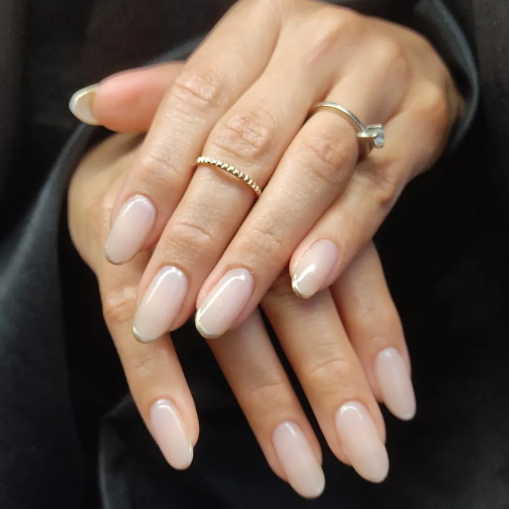 Manicure uñas con fibra de vidrio tamaño uno color natural