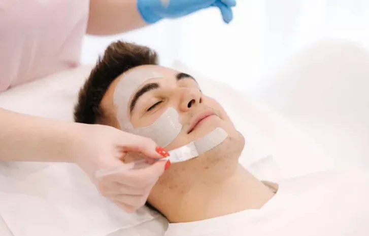 LIMPIEZA FACIAL CABALLEROS