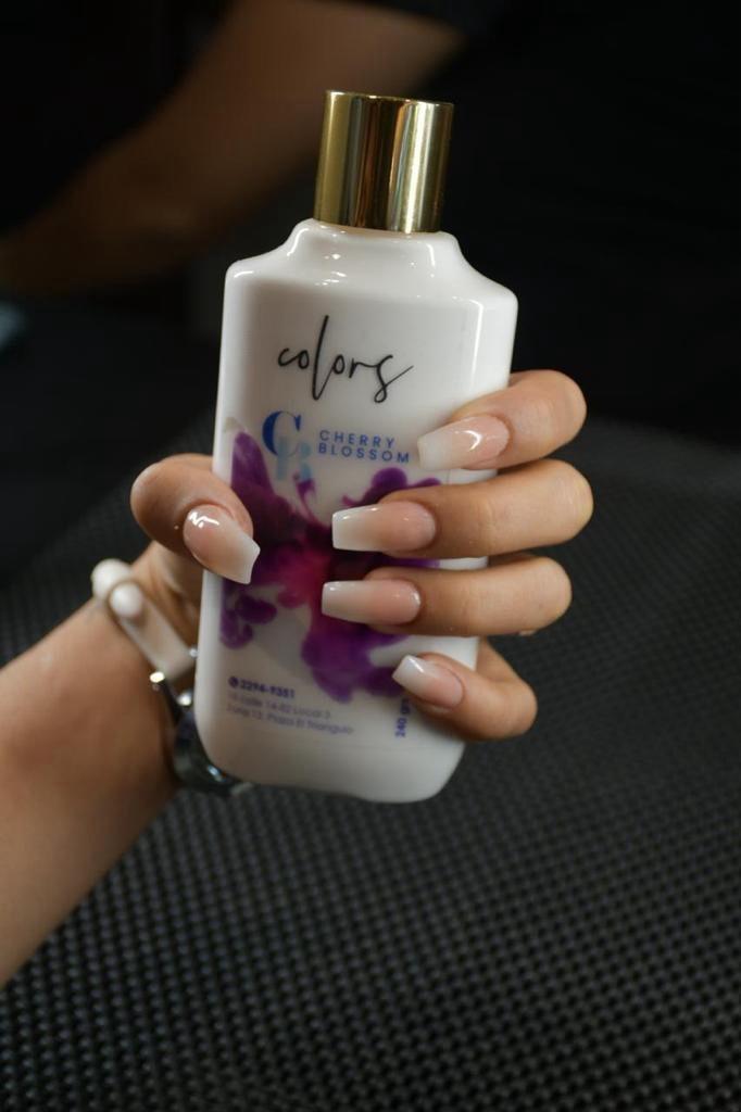 Uñas acrílicas Babyboomer