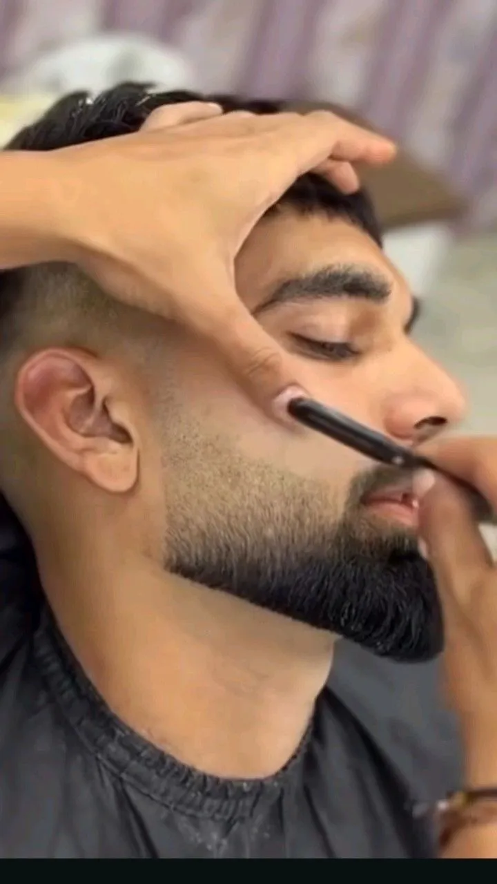 PERFILADO DE BARBA