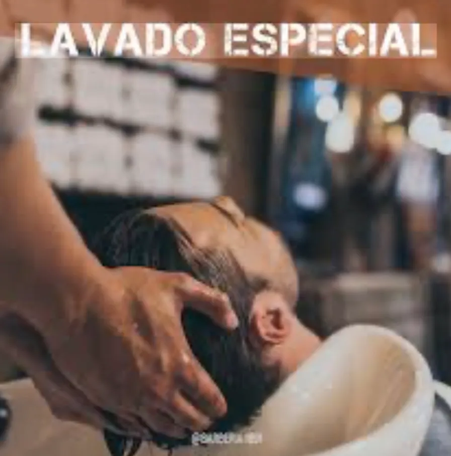 CORTE DE CABELLO CON SHAMPOO