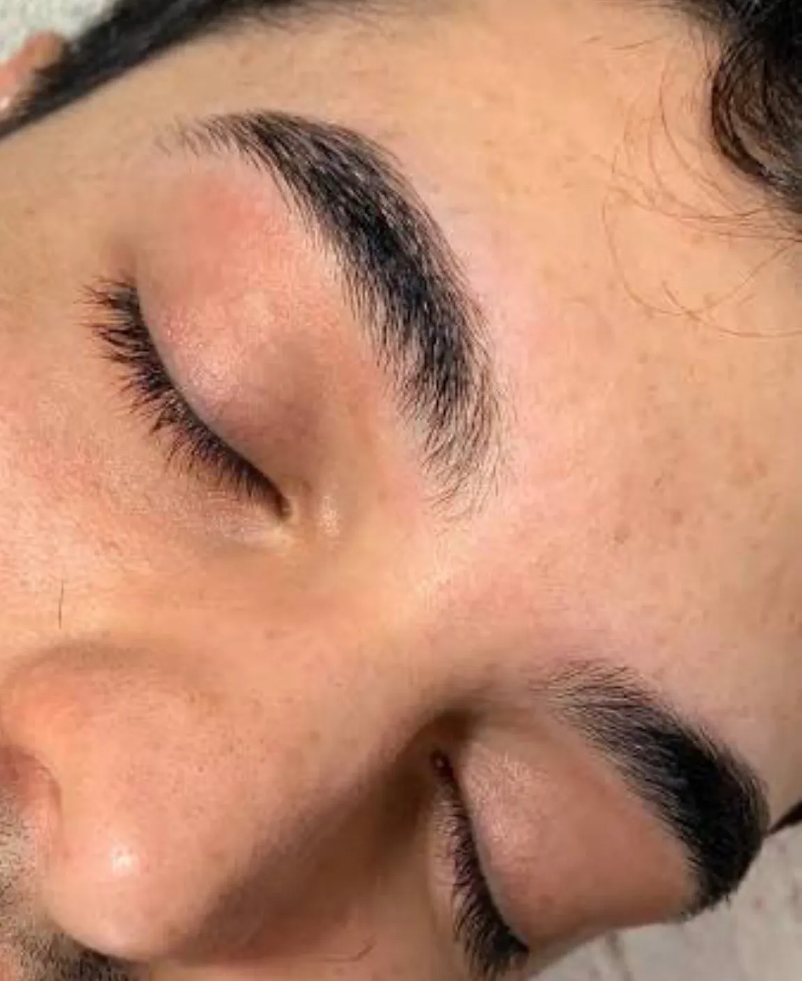 Perfilado de cejas