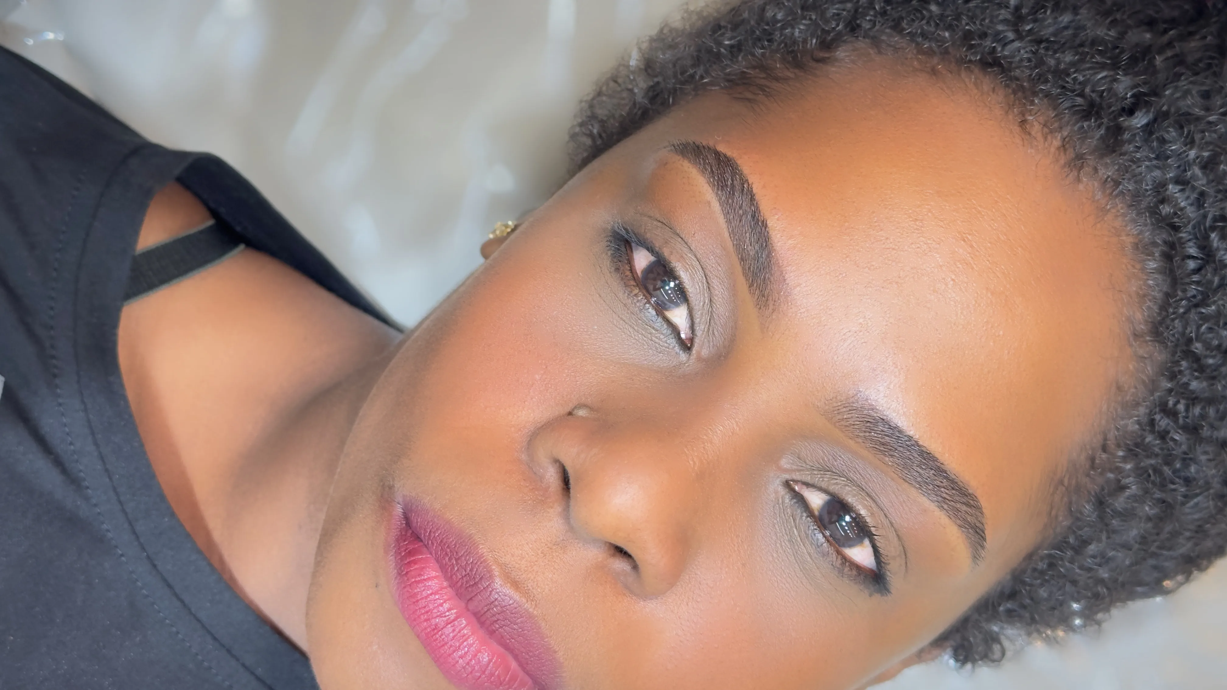 Ombrebrows