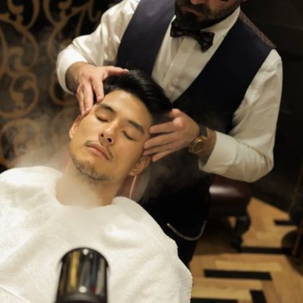 EXPERIENCIA GOLD Y CORTE