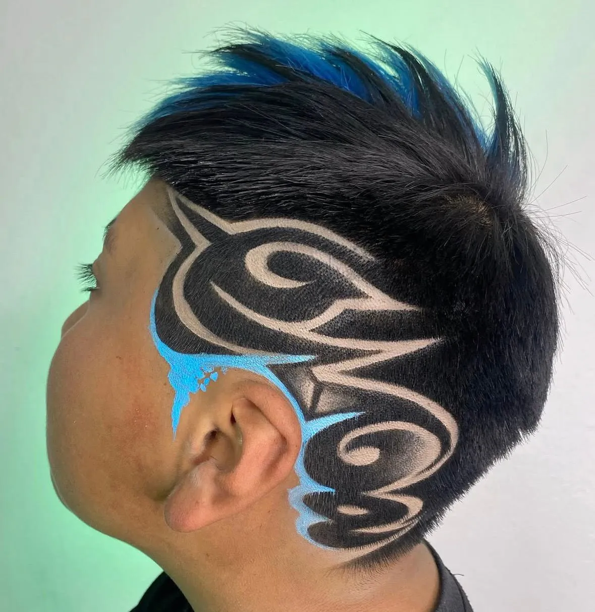 CORTE FADE CON DISEÑO - Imagen 1