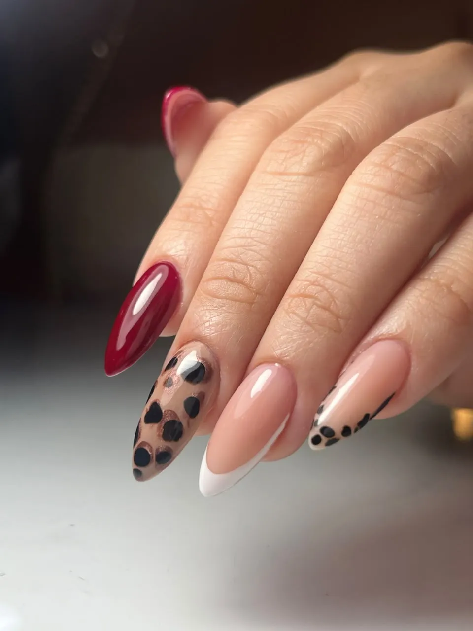 MANOS POLY GEL Y PIES SEMI