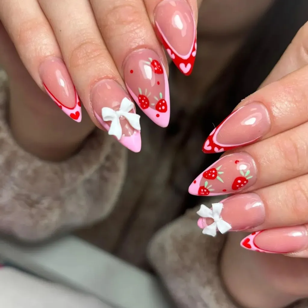 MANICURE SEMIPERMANENTE MUJER CON JULIANA