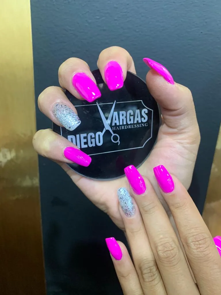 MANICURE TRADICIONAL MUJER
