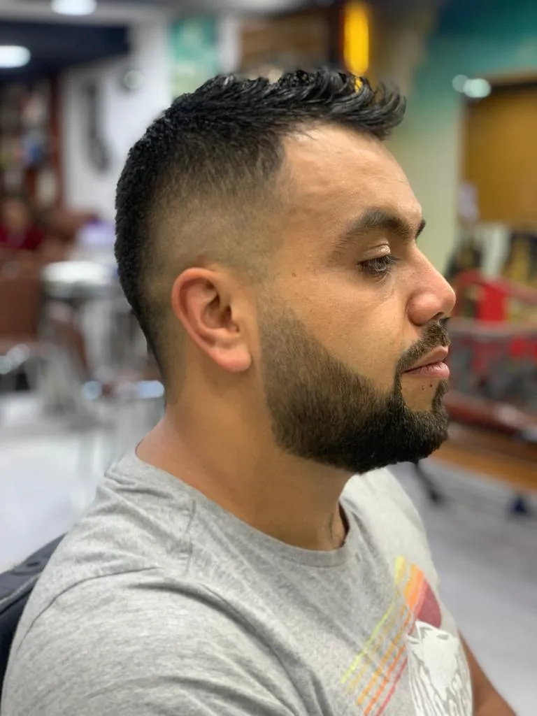 ARREGLO Y PERFILADO DE BARBA CON DAVID