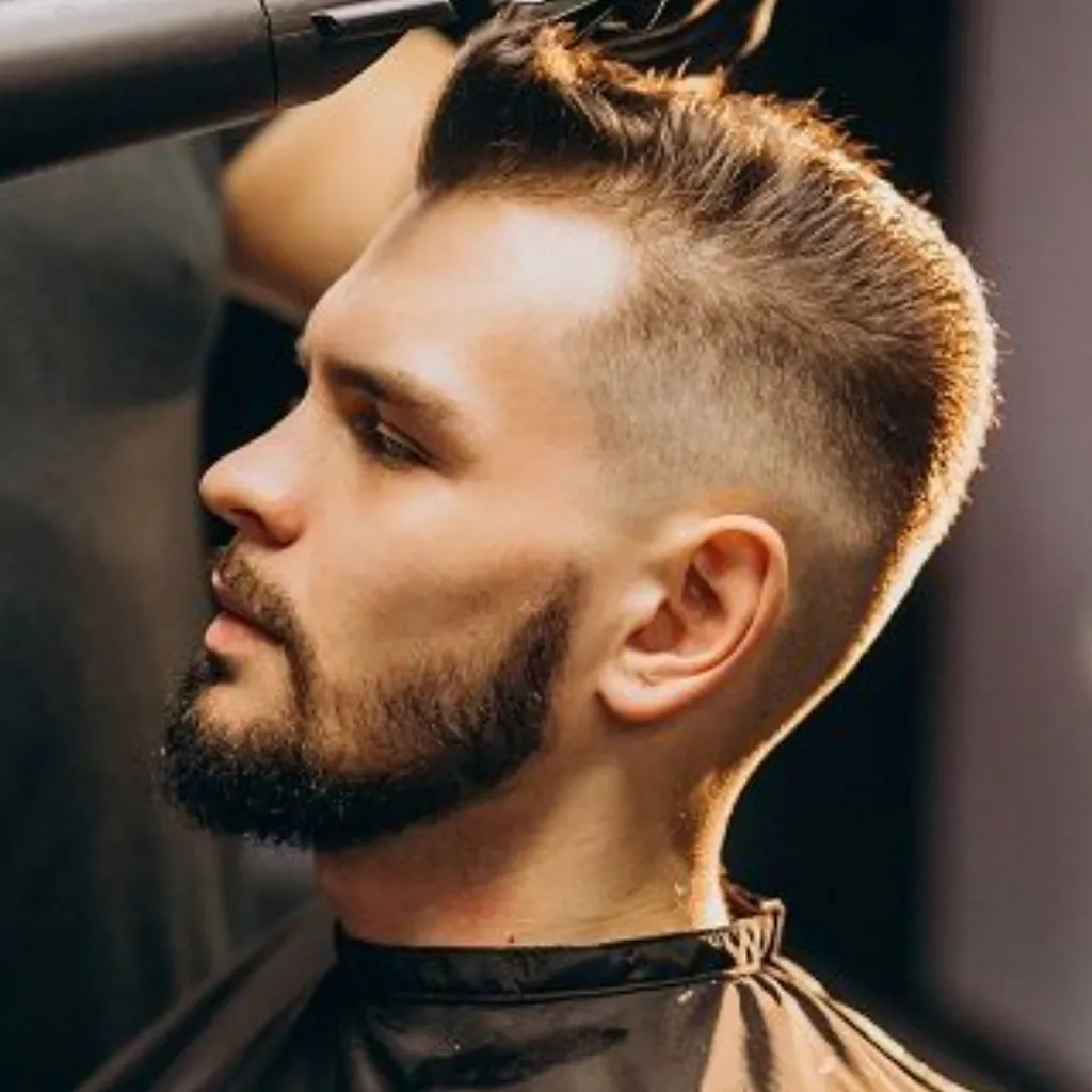 Corte para Caballero
